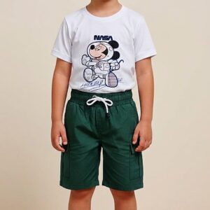 Conjunto Infantil Mickey Astronauta con Camiseta Estampada y Short Verde para Niño