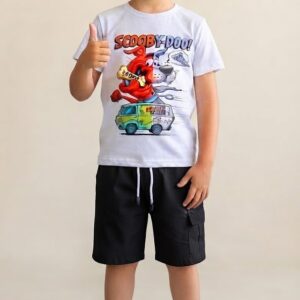 Conjunto Scooby-Doo con Camiseta Estampada y Bermuda Negra Niño
